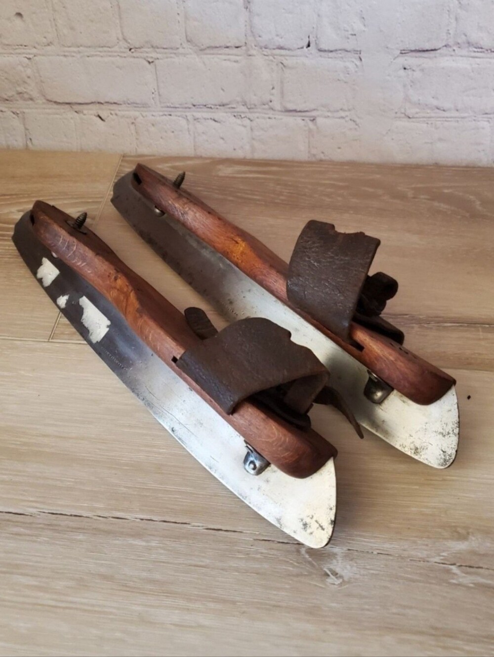 Vintage/ Antique Rustic Wooden Ice Skates with Leather Straps Union Hardware - Picture 2 of 12